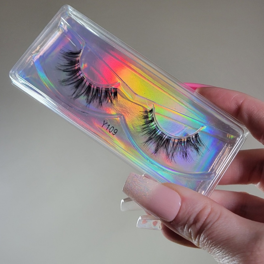 Natural Faux Mink Eyelashes - 1 Pair